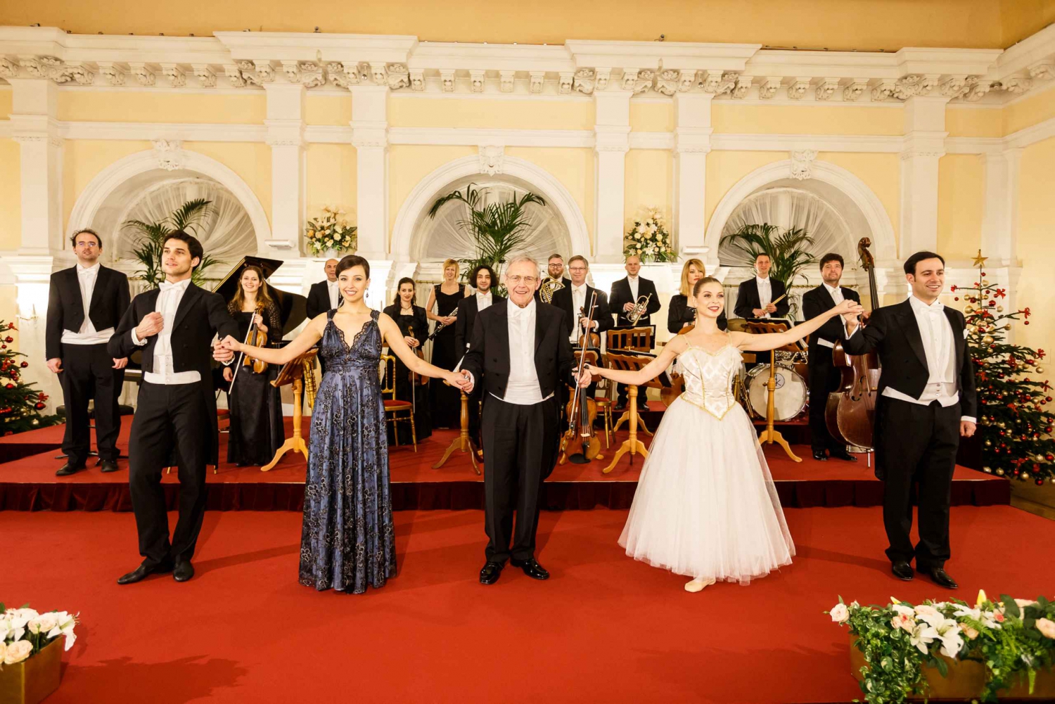 Vienna: Strauss & Mozart Christmas Concert in Kursalon