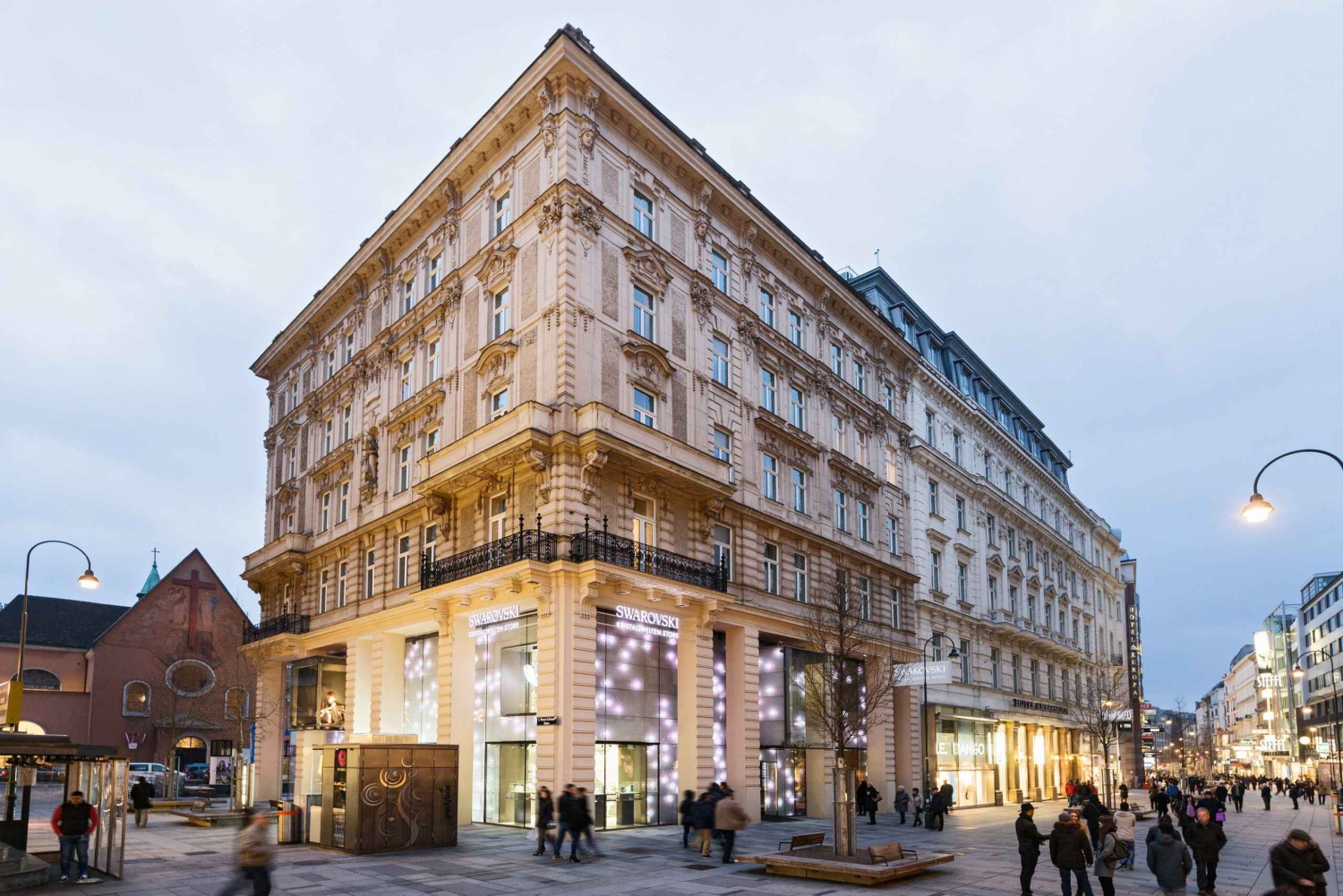 Wien: Swarovski House Tour med champagne och present