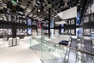 Вена: экскурсия по дому Swarovski с шампанским и подарком