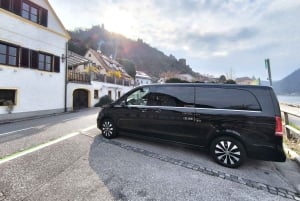 Vienna to Bratislava & Budapest Private Minivan Tour
