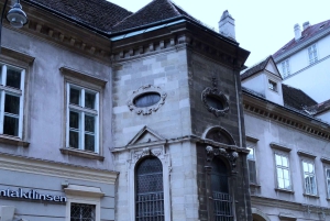 Vienna: Tour in the unknown City- a guided walking tour