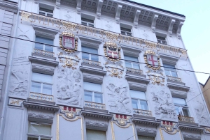 Vienna: Tour in the unknown City- a guided walking tour