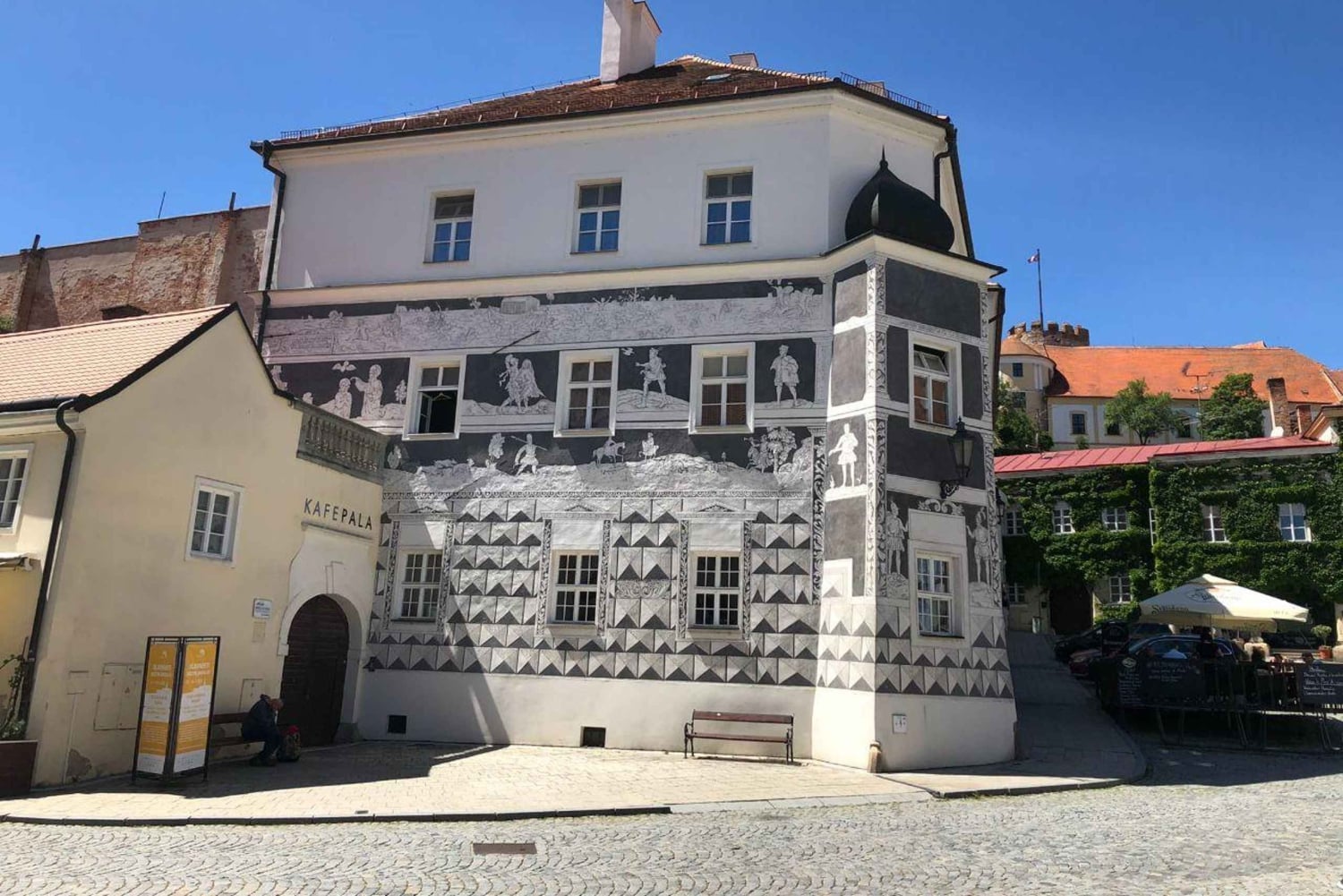 فيينا: الانتقال إلى براغ عبر ميكولوف وكوتنا هورا الرائعة