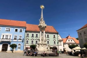 فيينا: الانتقال إلى براغ عبر ميكولوف وكوتنا هورا الرائعة