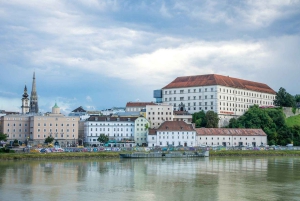 Viena: Excursão de 1 dia a Tullns, Melk e Mercado de Natal de Linz