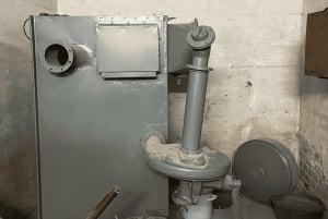 ウィーン：第二次世界大戦地下壕のチケットとガイド付きツアー