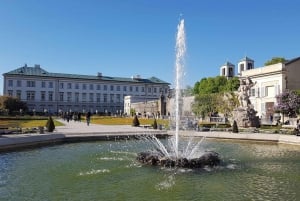 Vienna: Wachau, Hallstatt and Salzburg Guided Tour