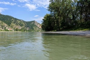 Viena: Excursión Privada en Kayak y Vino por el Valle de Wachau