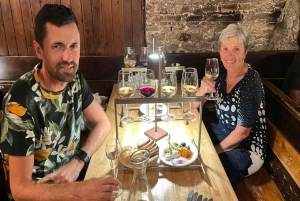 Vienna: Wine Tasting at Traditional Cellar