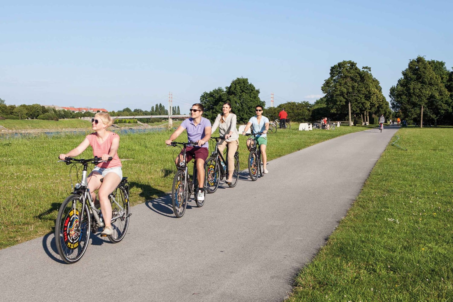 Вена: дегустация вин на электровелосипеде