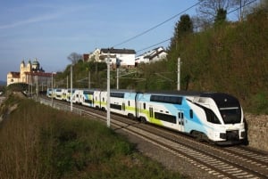 Visit Innsbruck with convenient train to/from Vienna