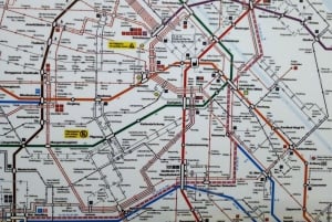 Viena: passeio pela Ringstrasse, Hofburg de transportes públicos e a pé