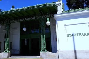 Viena: passeio pela Ringstrasse, Hofburg de transportes públicos e a pé