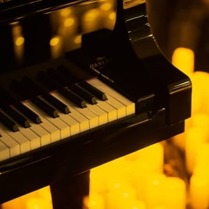 Candlelight: Tribute to Elton John