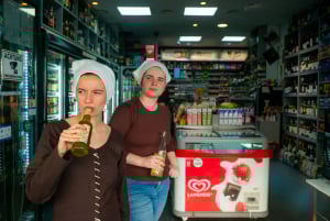 The Award-Nominated Comedy 'Wenches!' Comes To Vienna