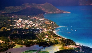 Reason #2 Famous beaches