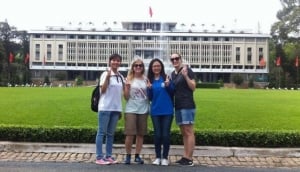 Dragon Bridge - City view at night