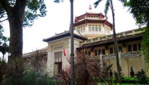 Botanic Gardens/History Museum/Zoo