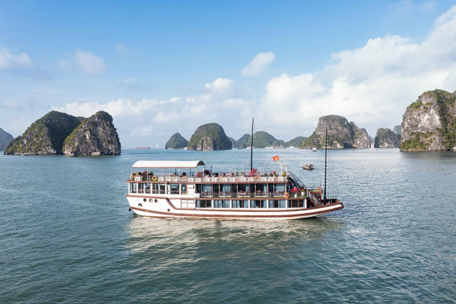 Fra Hanoi: 2-dagers 1-natts cruise med grottekajakkpadling