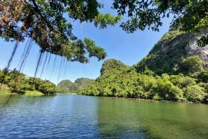 1-Day From Hanoi - Hoa Lu - Trang An - Mua Cave - Lunch