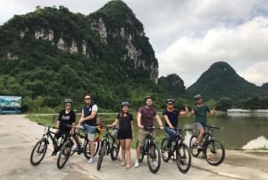 1-Day From Hanoi - Hoa Lu - Trang An - Mua Cave - Lunch
