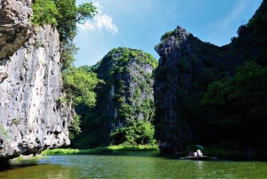 Hanoi: Ninh Binh, Hoa Lu, Tam Coc och Mua Cave dagsutflykt