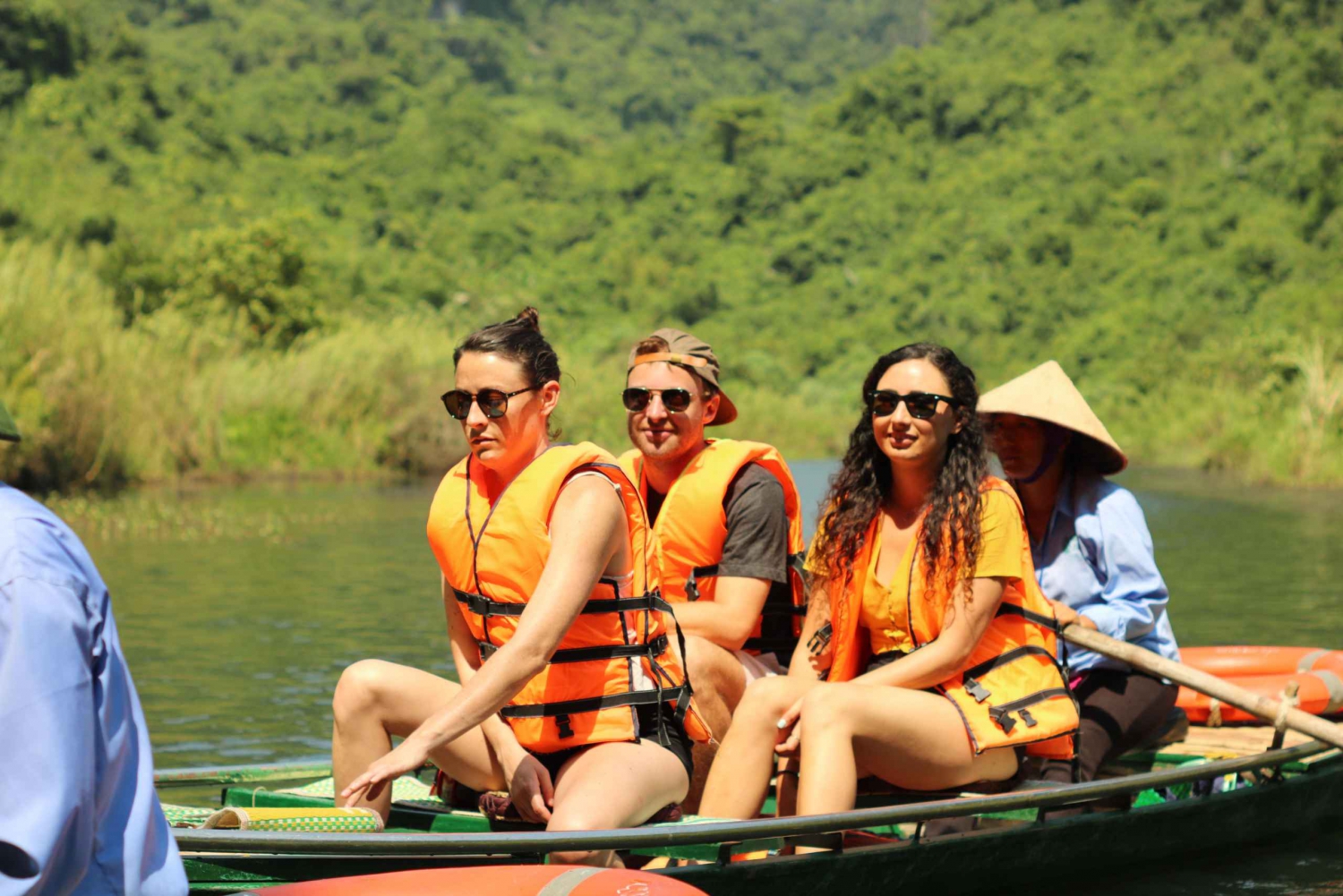 Tour de 1 dia de luxo em Bai Dinh, Trang An e Mua Cave