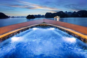 2/3日 ハロン＆ランハ湾 ドリス5*クルーズ バルコニー、バスタブ