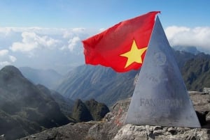 Trekking de 2 días por el monte Fansipan: el pico más alto de Indochina