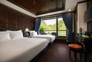 Ha Long : Croisière de luxe 5 étoiles de 2 jours dans la baie de Lan Ha avec balcon