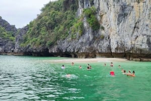 De Hanói: Cruzeiro de 2 dias pela Baía de Ha Long/Lan Ha com cabine privativa