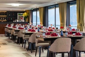 2-dages: Halong Lan Ha Bay 5-stjernede krydstogter m/balkon og badekar