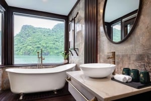 2-dages: Halong Lan Ha Bay 5-stjernede krydstogter m/balkon og badekar