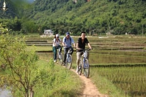 2 giorni: Hanoi - Ninh Binh - Crociera di lusso nella baia di Halong