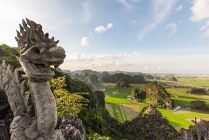 2 giorni: Hanoi - Ninh Binh - Crociera di lusso nella baia di Halong