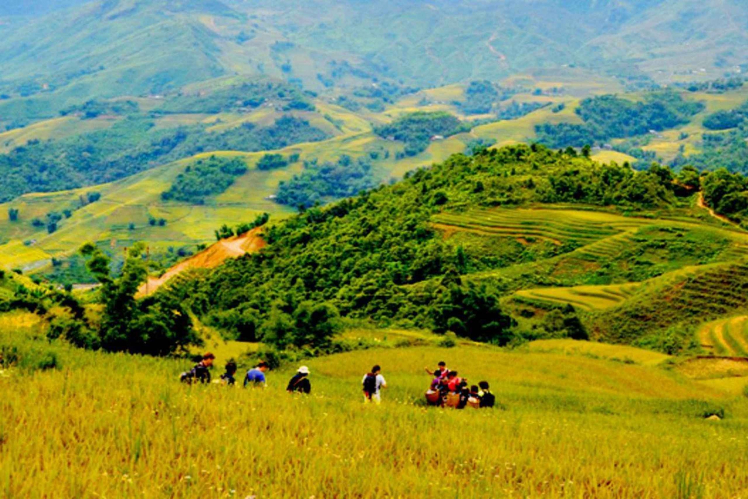 2-Day Overnight Sapa Tour by Bus from Hanoi