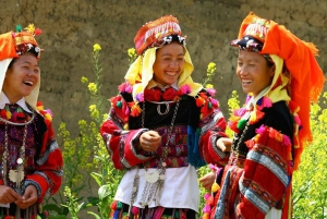 From Hanoi: 2-Day Overnight Sapa Tour by Luxury Transfer