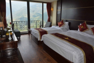 From Hanoi: 2-Day Overnight Sapa Tour by Luxury Transfer