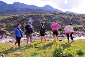 From Hanoi: 2-Day Overnight Sapa Tour by Luxury Transfer