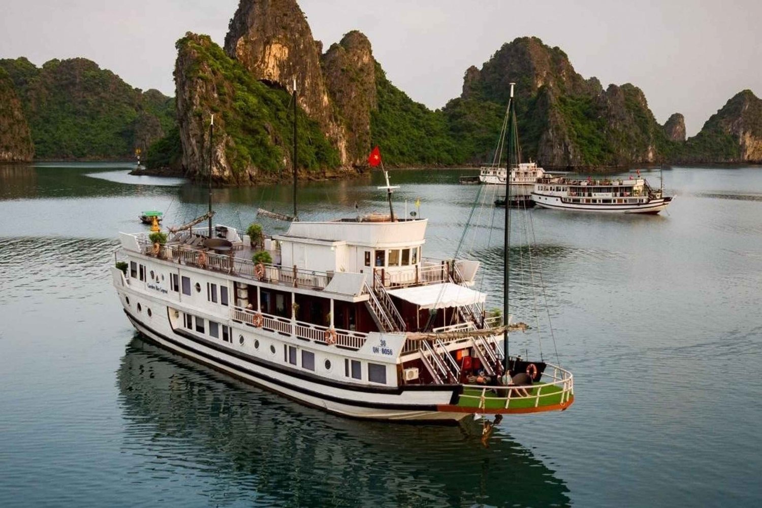 Croisière de luxe de 2 jours dans la baie de Bai Tu Long