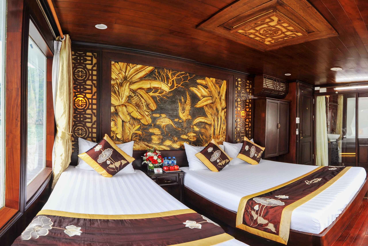 2-Day Peaceful in Bai Tu Long Bay with Luxury Cruise