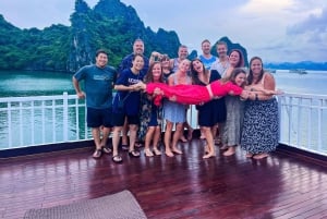 Croisière de luxe de 2 jours dans la baie de Bai Tu Long