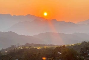 Excursão de 2 dias para a Reserva Natural Mai Chau Pu Luong