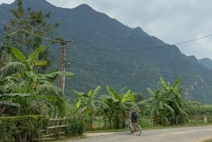 Excursão de 2 dias para a Reserva Natural Mai Chau Pu Luong