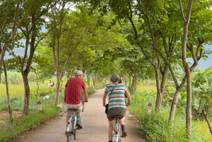 Excursão de 2 dias para a Reserva Natural Mai Chau Pu Luong