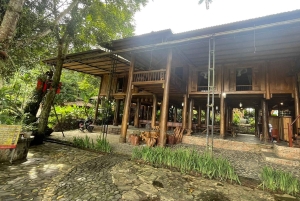 2 días de senderismo por el Bucle Pu Luong y alojamiento en casa de familia