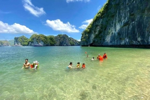 Aventura de 2 días y 1 noche: Parque Nacional de Cat Ba, Bahía de Lan Ha