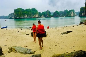 Aventura de 2 días y 1 noche: Parque Nacional de Cat Ba, Bahía de Lan Ha