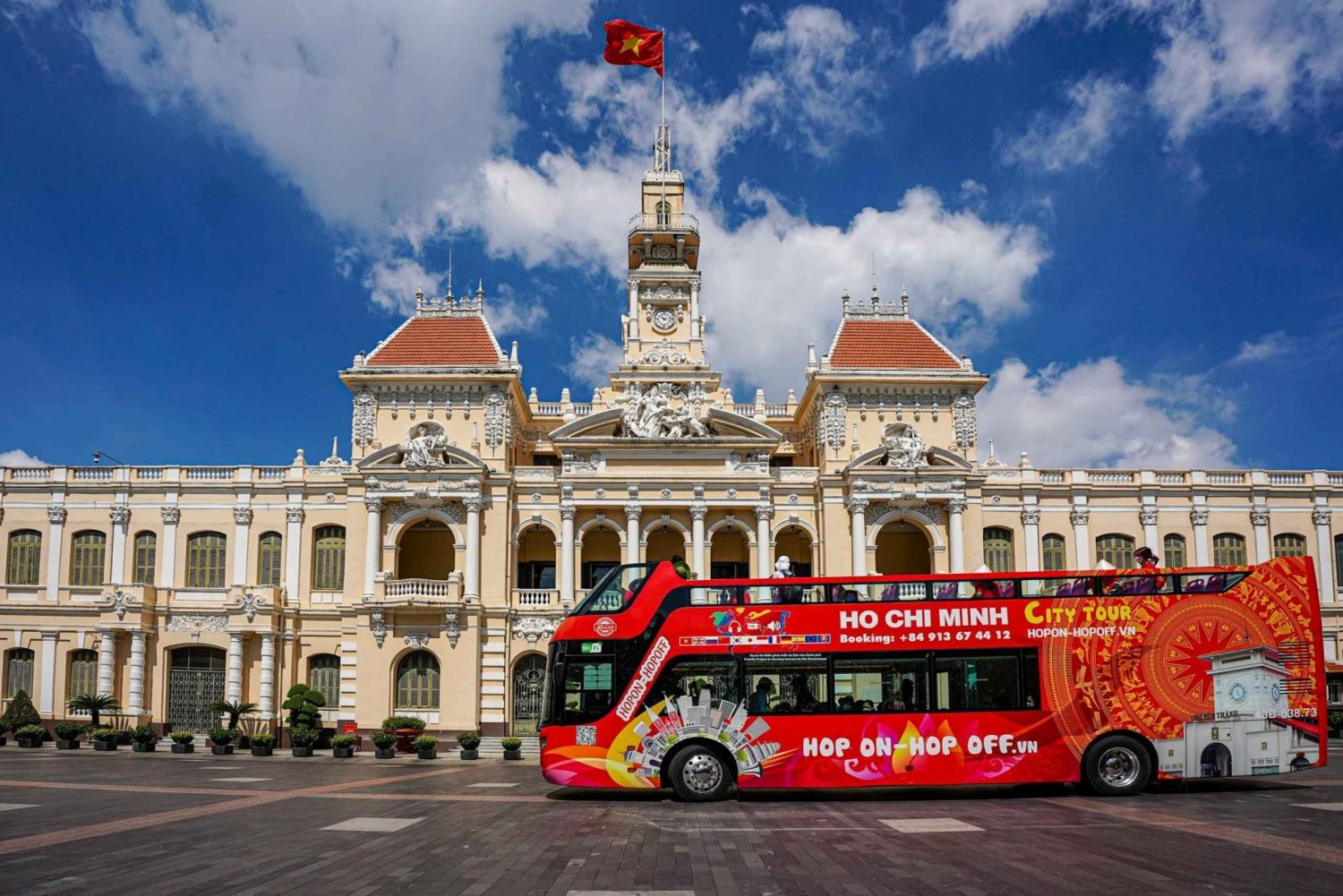 24 TIMER-HO CHI MINH CITY TOUR- HOP ON - HOP OFF BUS