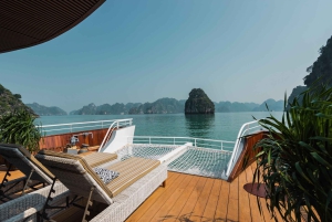 2Daagse Tour : Lan Ha Baai - Cat Ba Eiland - Grotten - Kajakken